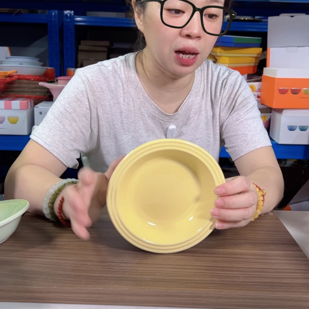 陶瓷爱丽丝黄小草帽