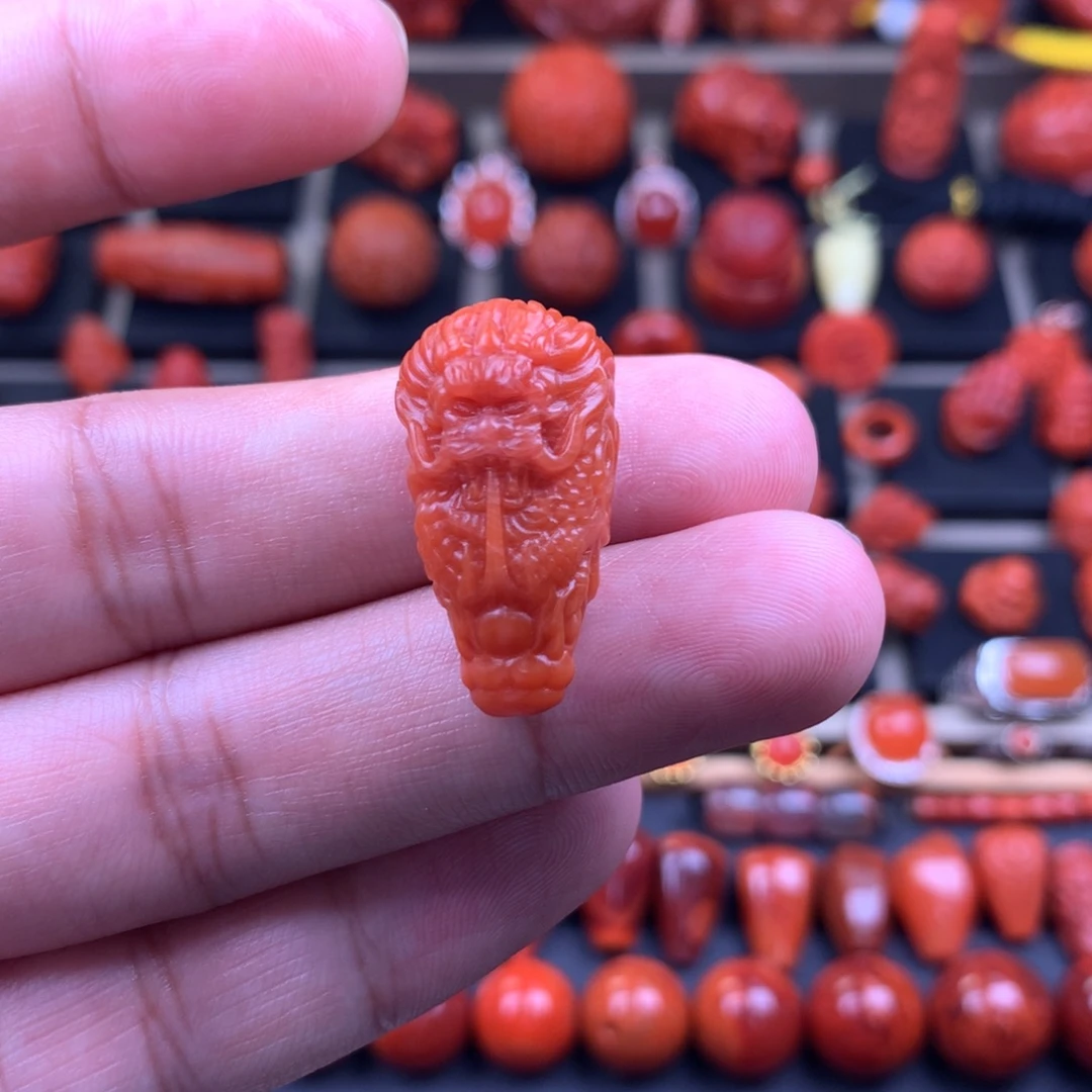 *****南红玛瑙未镶嵌龙三通