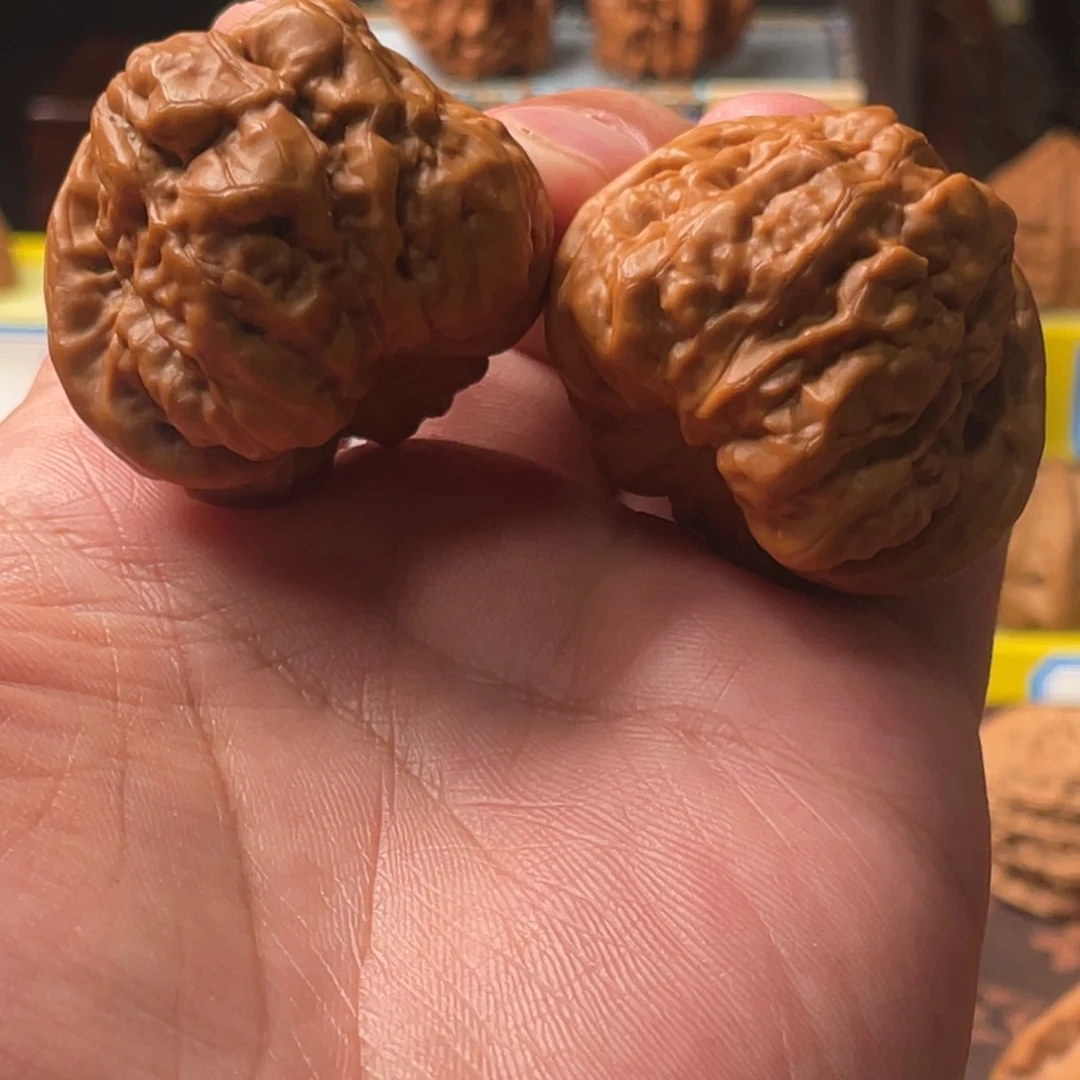 文玩核桃把件凹底蛙