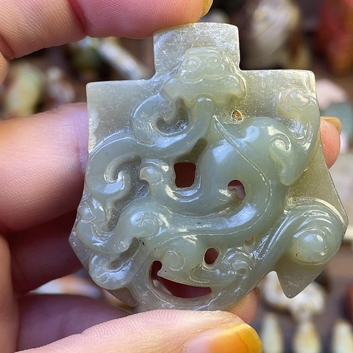 未镶嵌和田玉（糖玉）挂件