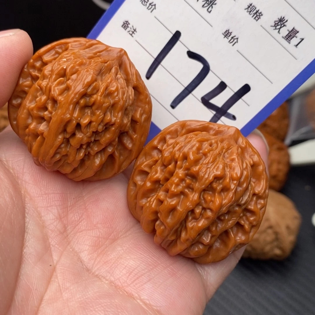 把件桃核四座楼38mo