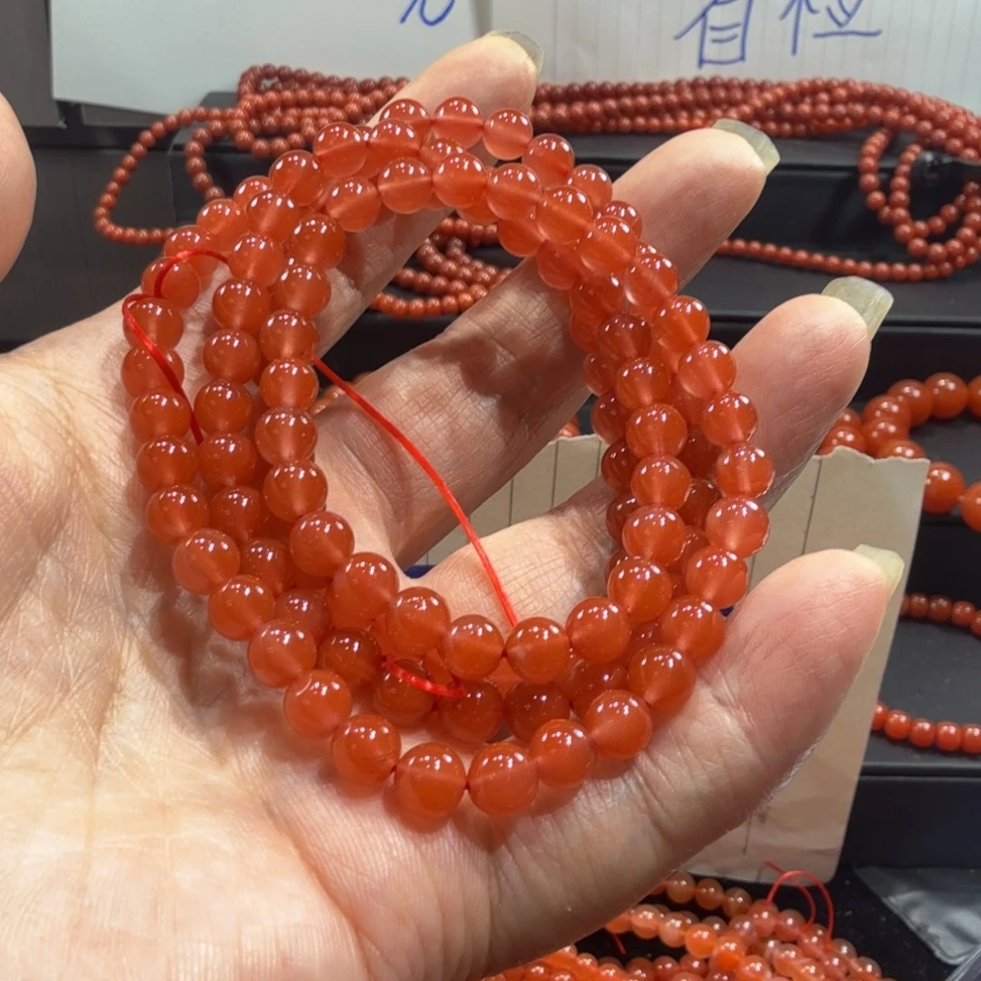 清***客南红玛瑙未镶嵌颈饰