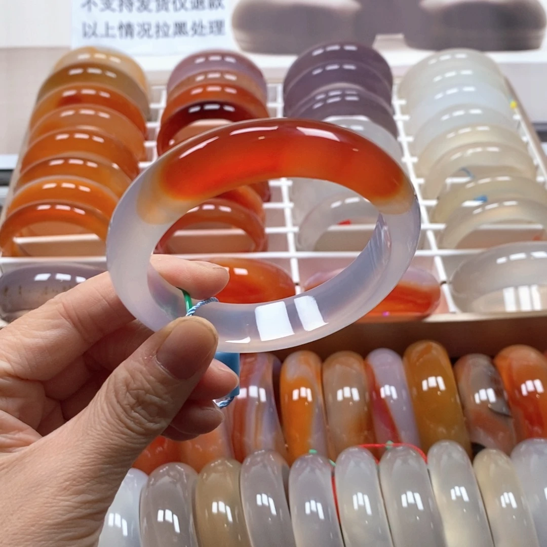 玛瑙/玉髓未镶嵌手镯60➕