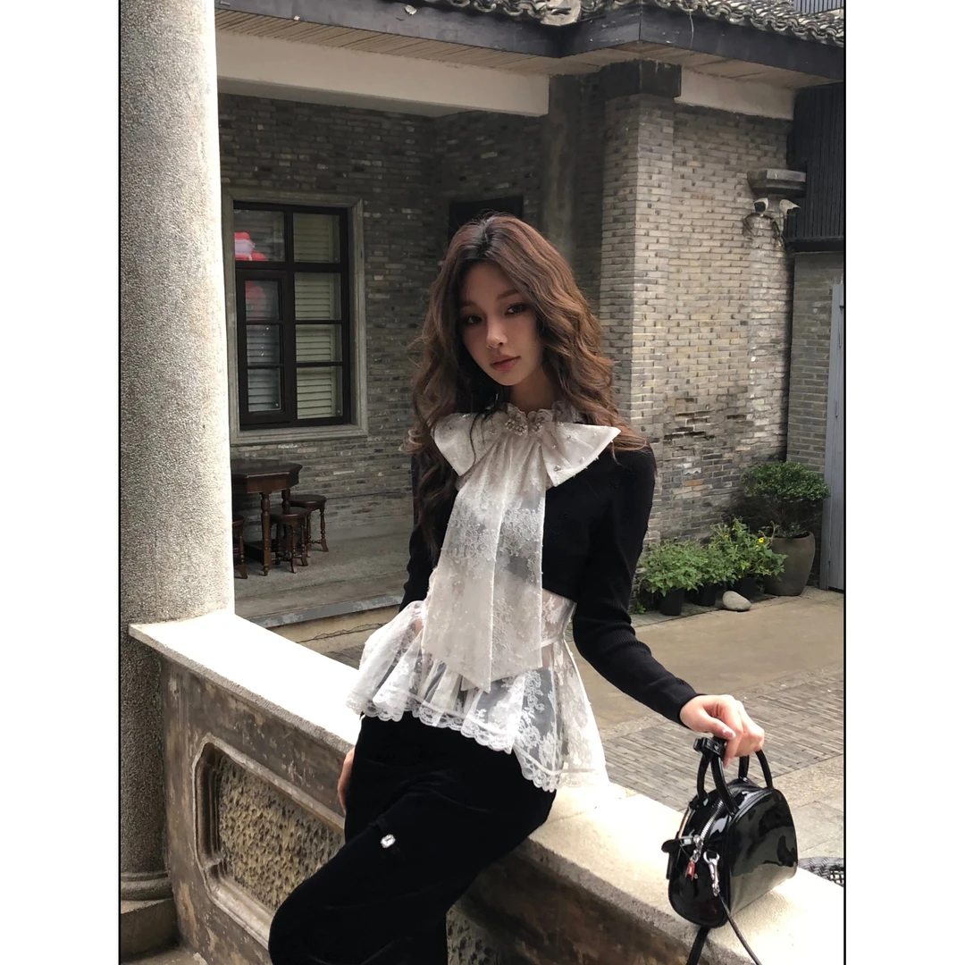 【DÉ MYSTÈRE】设计感蝴蝶结飘带蕾丝拼接针织修身收腰上衣GCR68114