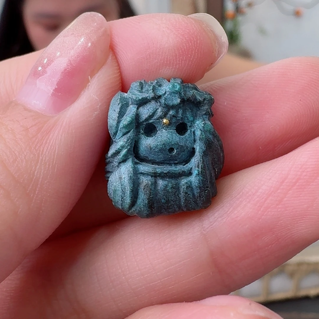 未镶嵌绿松石珠宝奇石