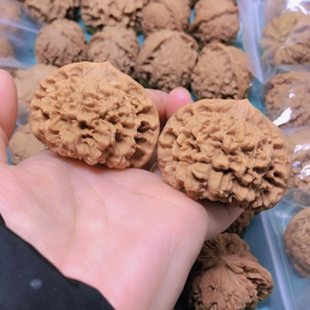 【闪购商品】摆件核桃51官帽有修