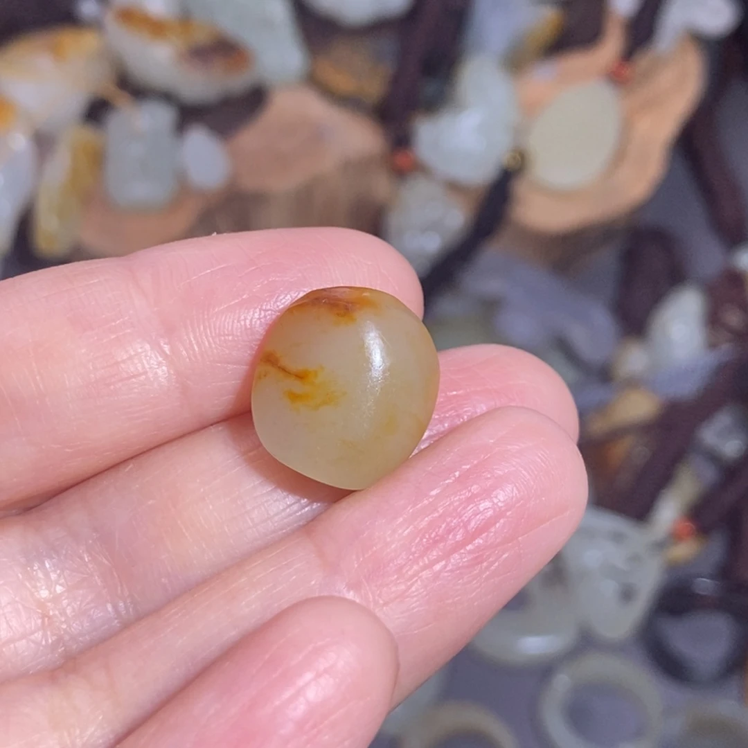 和田玉未镶嵌颈饰南**雪