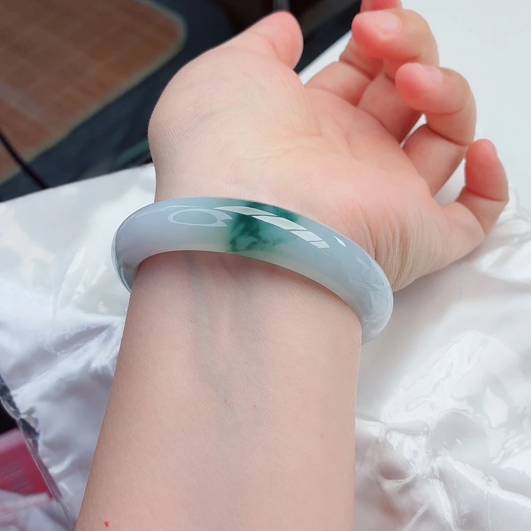 翡翠未镶嵌手镯29号-57圈口