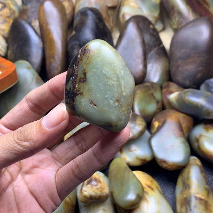 蓝***y和田玉未镶嵌挂件