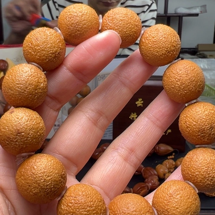 橄榄核吊坠橄榄核