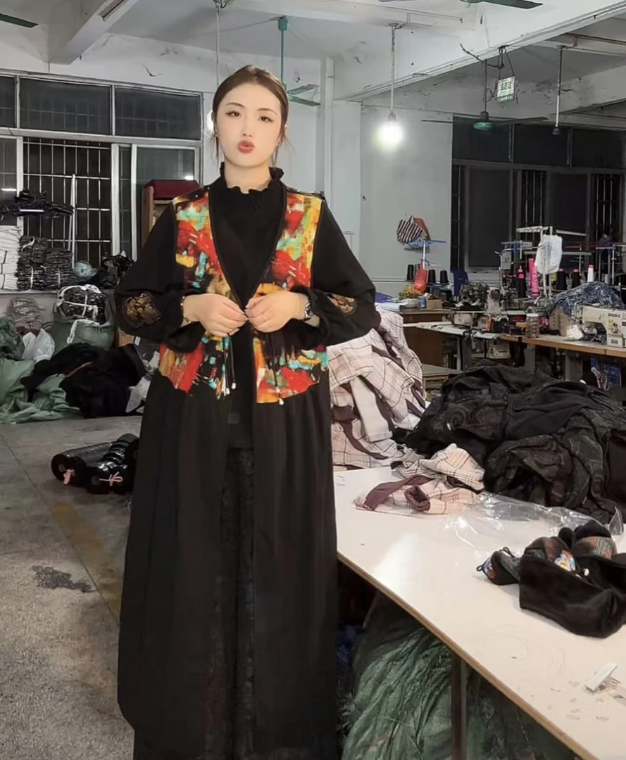 001新款时尚复古气质慵懒中长款石头花吊带加绒加厚马甲连衣裙