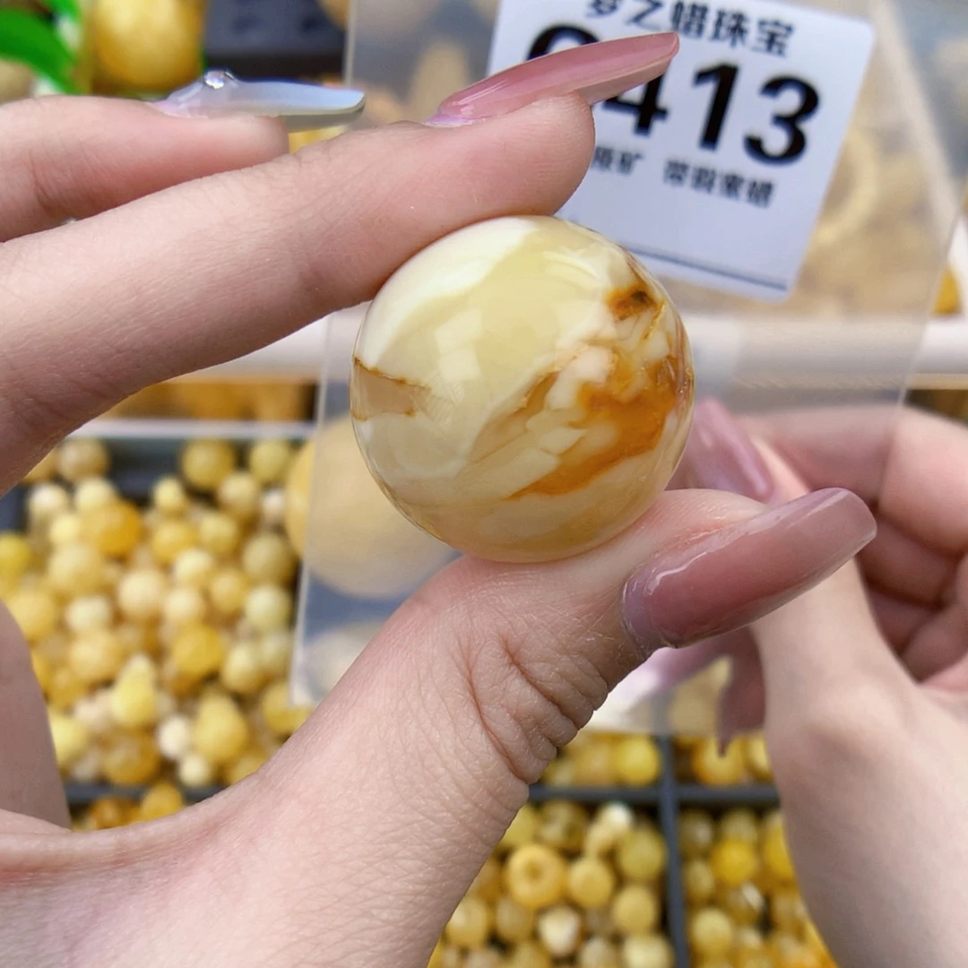 未镶嵌琥珀珠宝奇石25.9