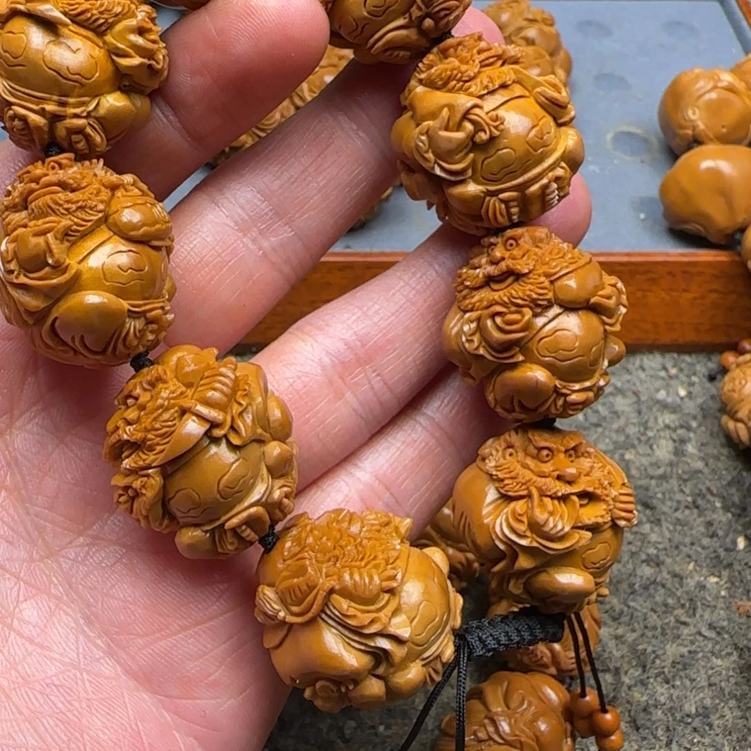 橄榄核吊坠……………………