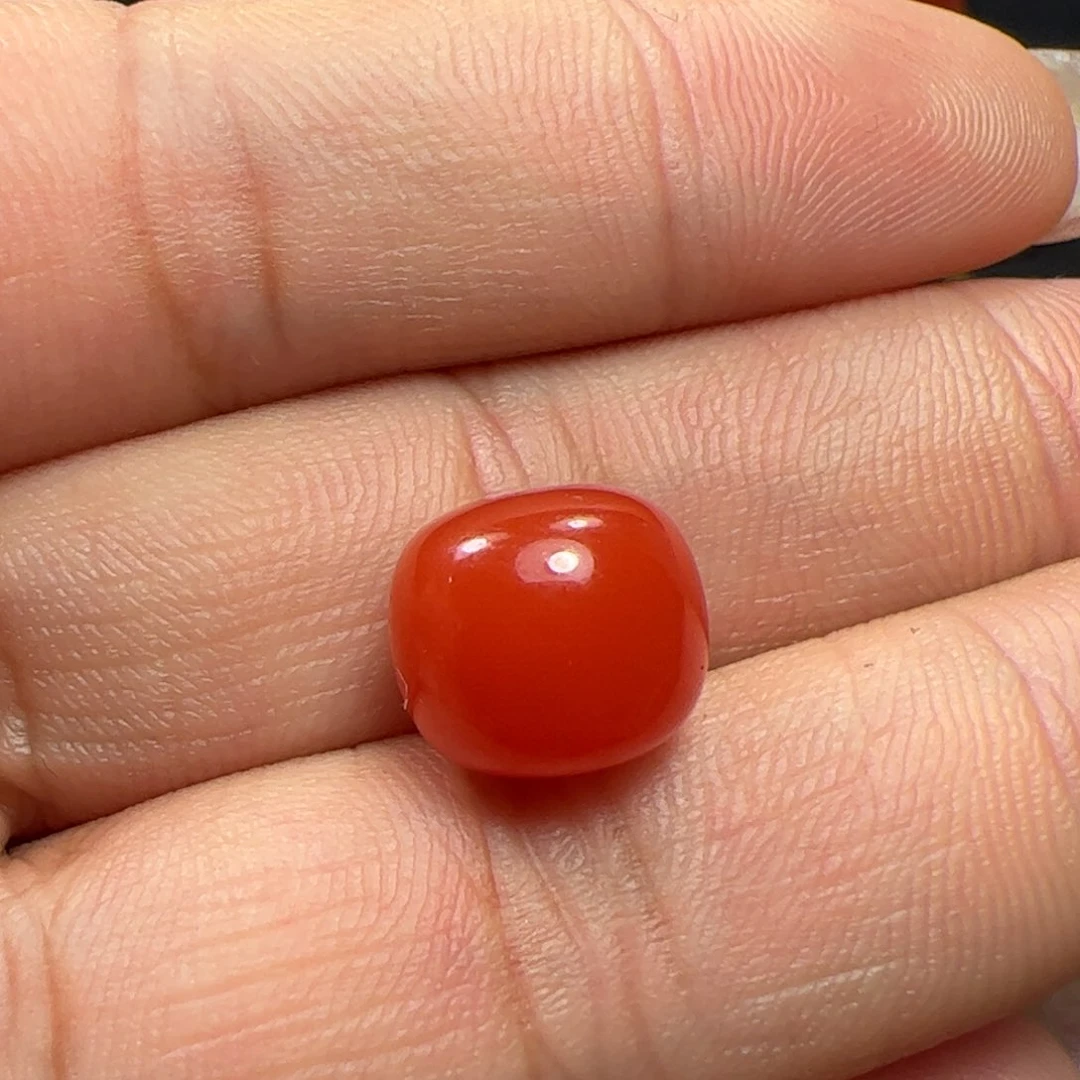 南红玛瑙珠子未镶嵌小**°