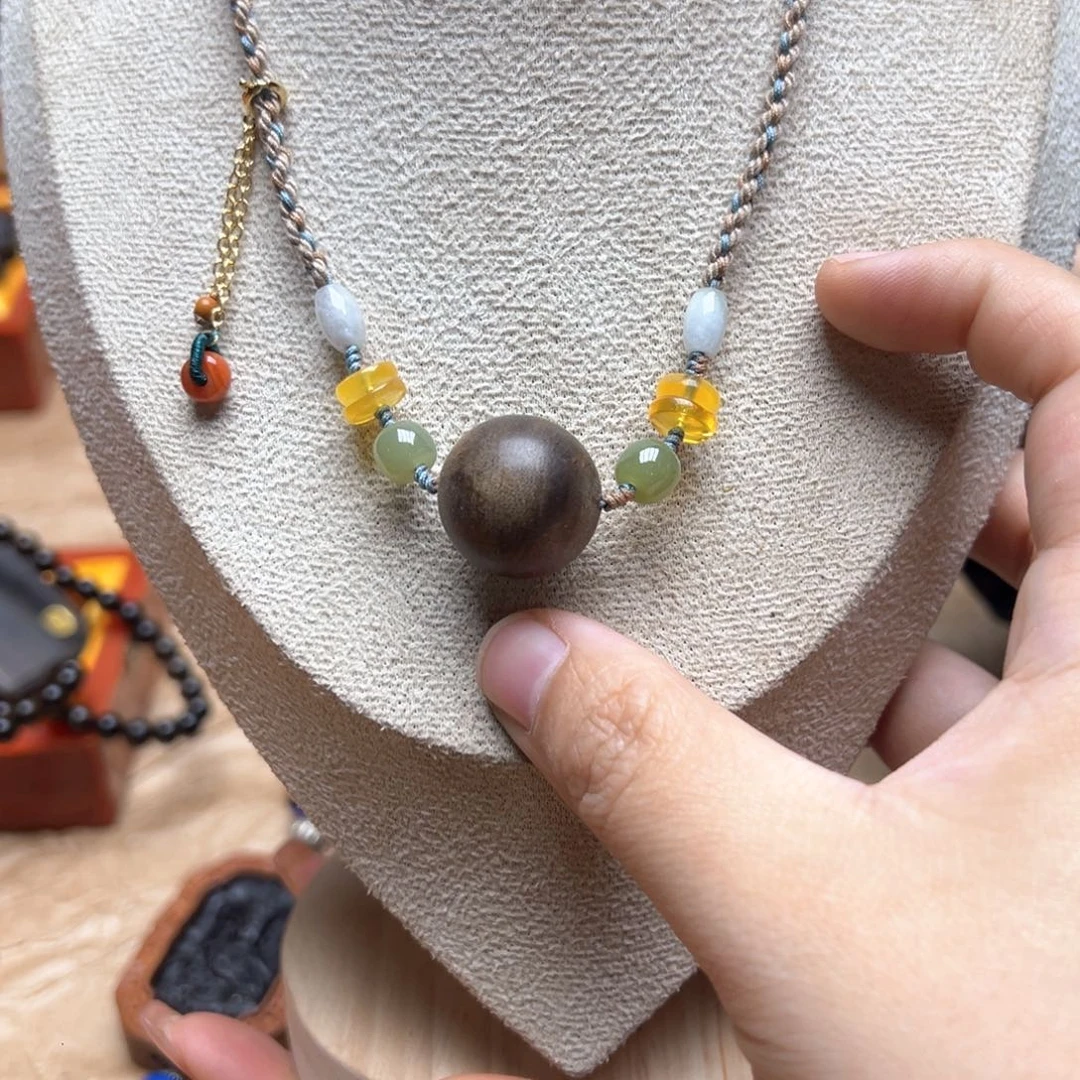 大叶紫檀（黑酸枝木类）