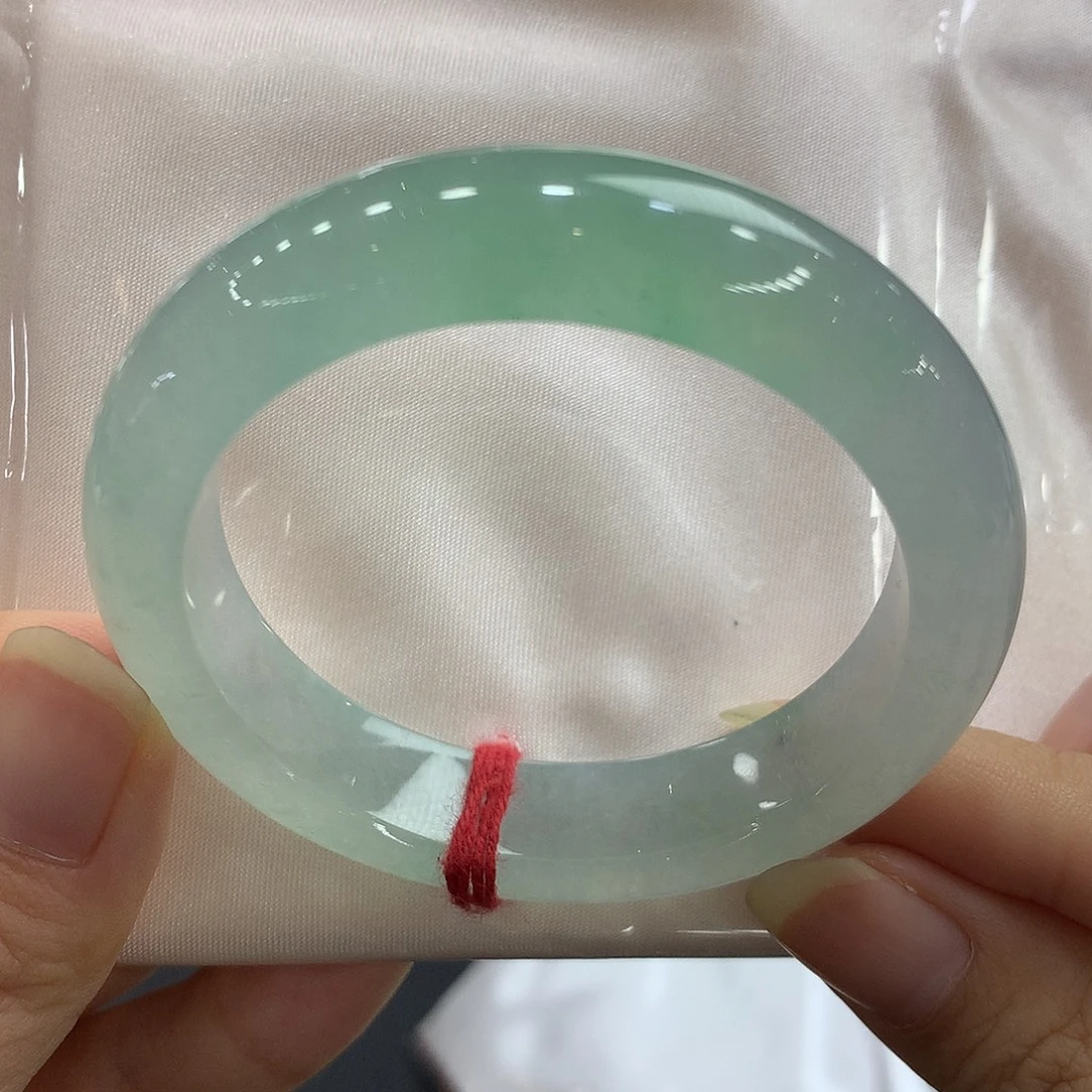 翡翠未镶嵌手镯翡翠手镯