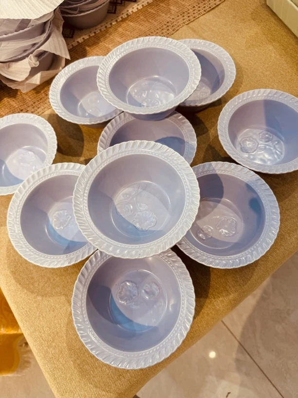10个装奶油紫浮雕米饭碗，沙拉碗
