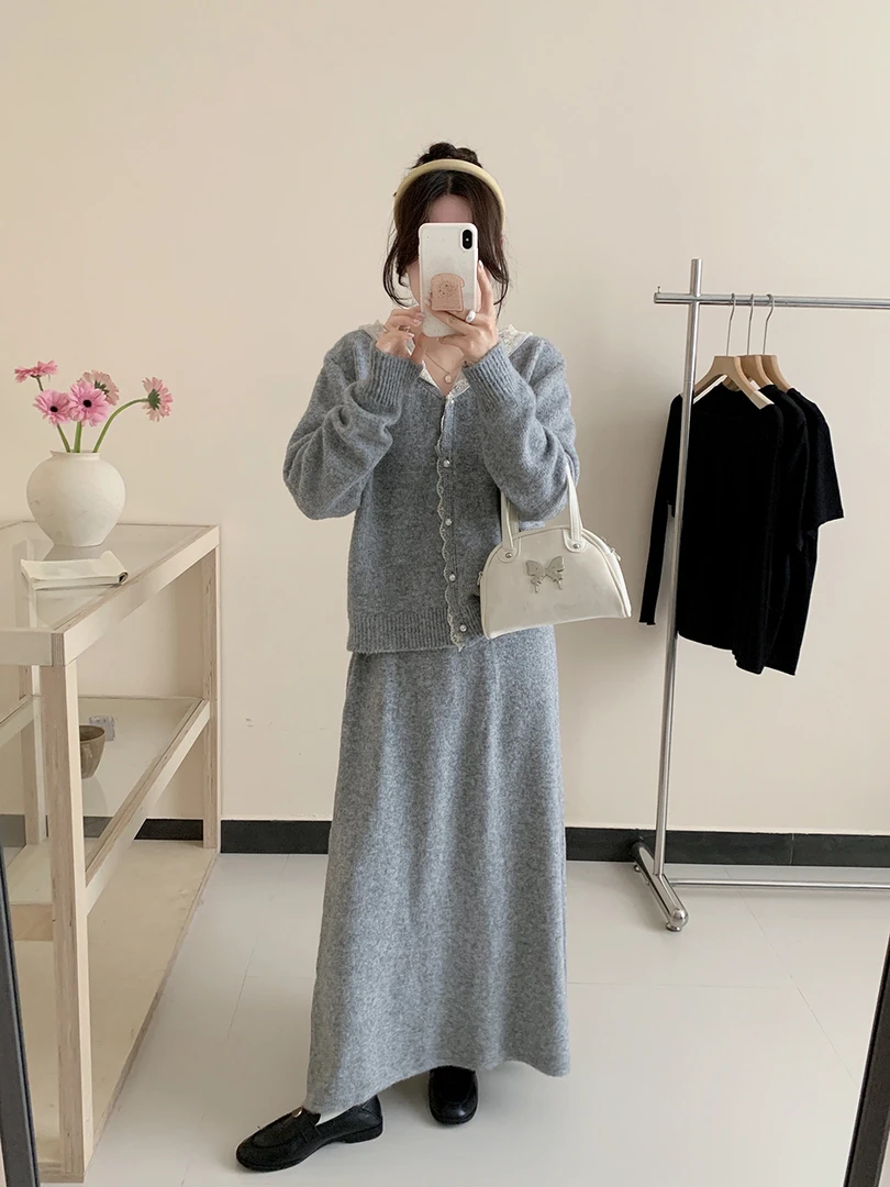 大码慵懒风套装女秋冬蕾丝连帽针织毛衣开衫显瘦高腰半身裙两件套