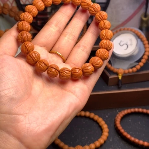 吊坠桃核龙纹桃核