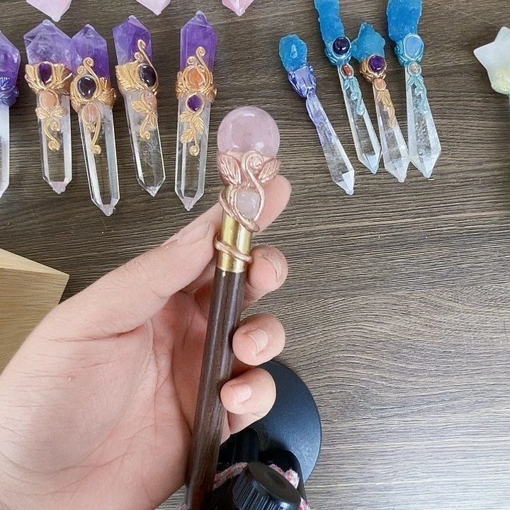 L***A水晶珠宝半成品未镶嵌水晶