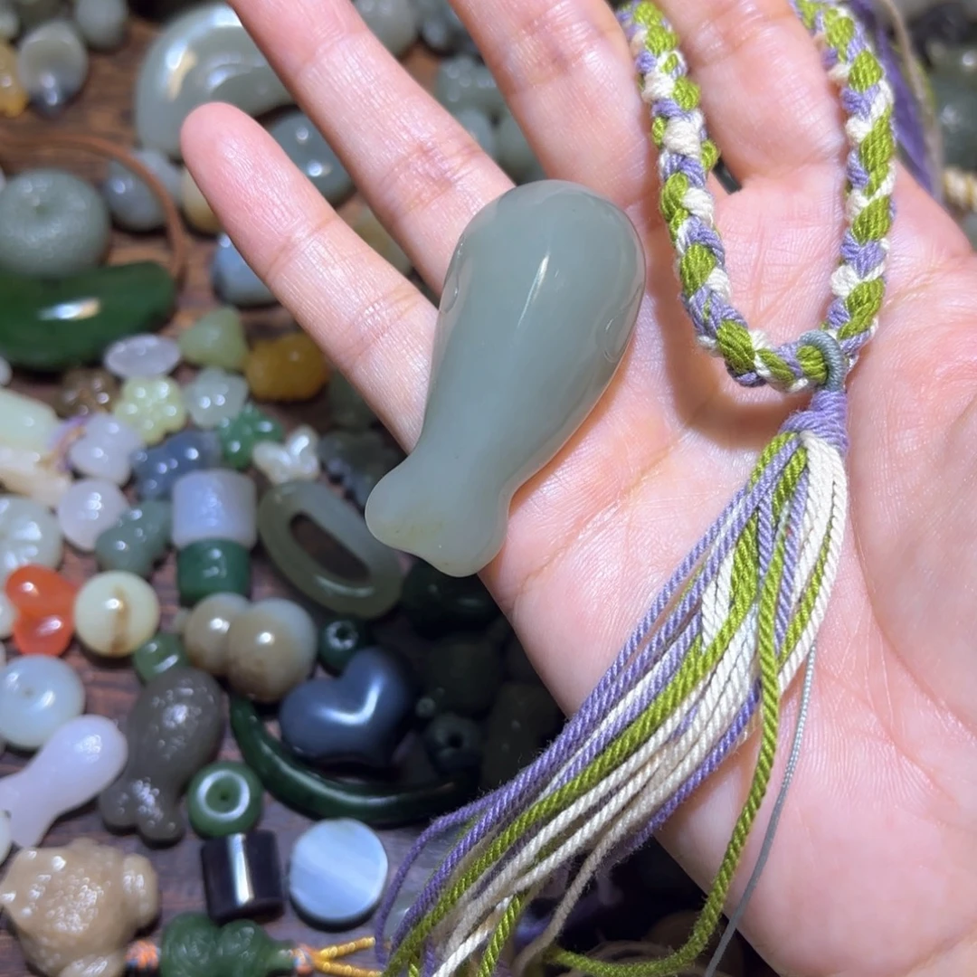 未镶嵌和田玉珠宝半成品