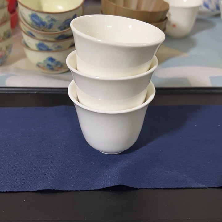 纯白色3个一组美人杯