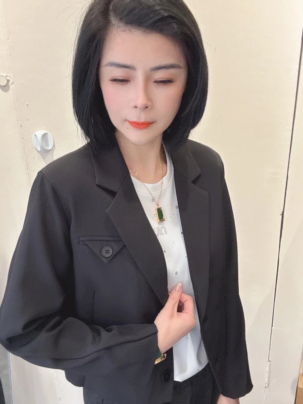 【娟子】春季新款袖子设计感西装外套