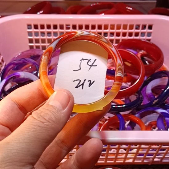 玛瑙/玉髓未镶嵌手镯