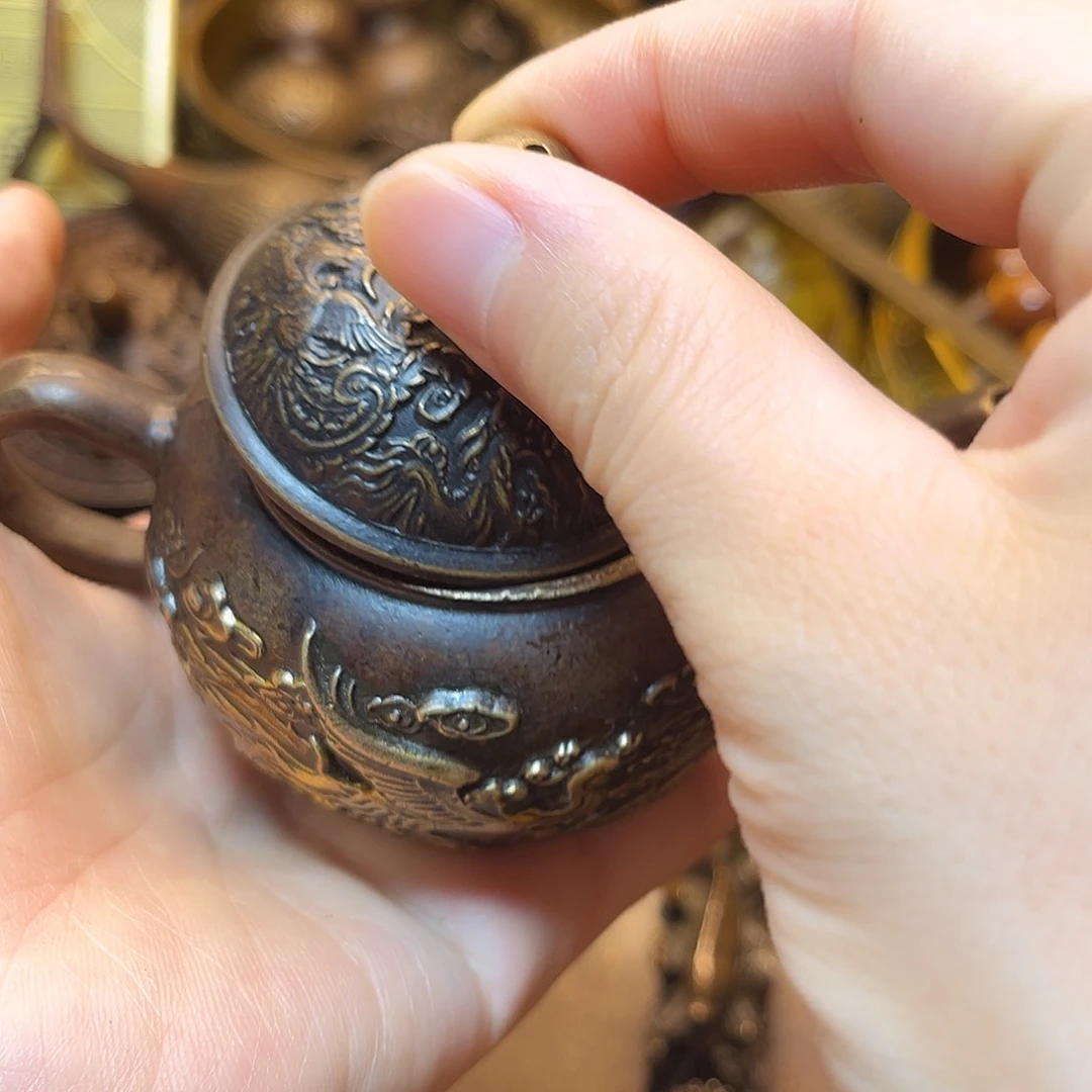 精美铜器工艺品等