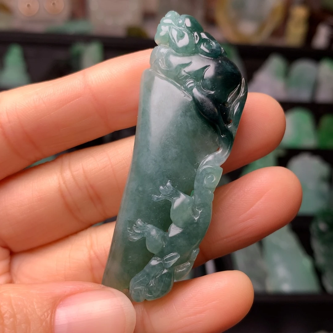 定制翡翠未镶嵌翡翠