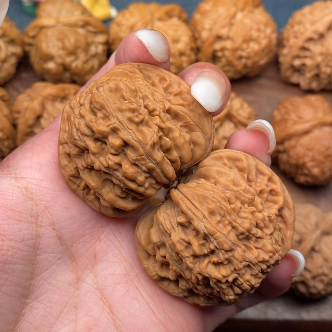 文玩核桃把件?*新全品汉高楼42.5