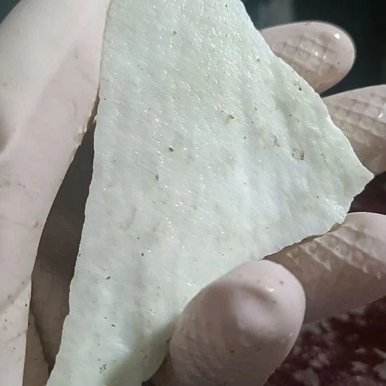 蛇纹石玉未镶嵌珠宝奇石