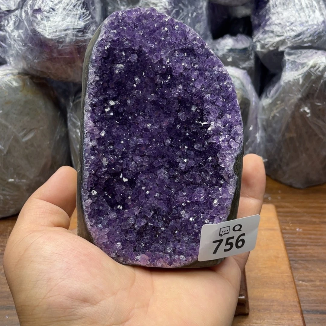 水晶大型摆件（非配饰）未镶嵌