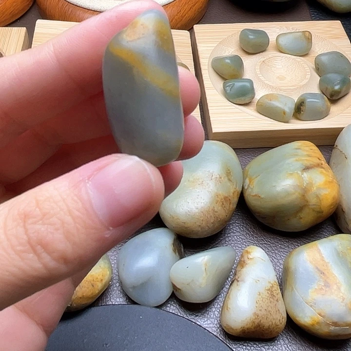 颈饰未镶嵌和田玉19