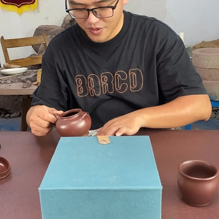 茶壶紫砂紫砂壶，假一罚十，一壶一检测
