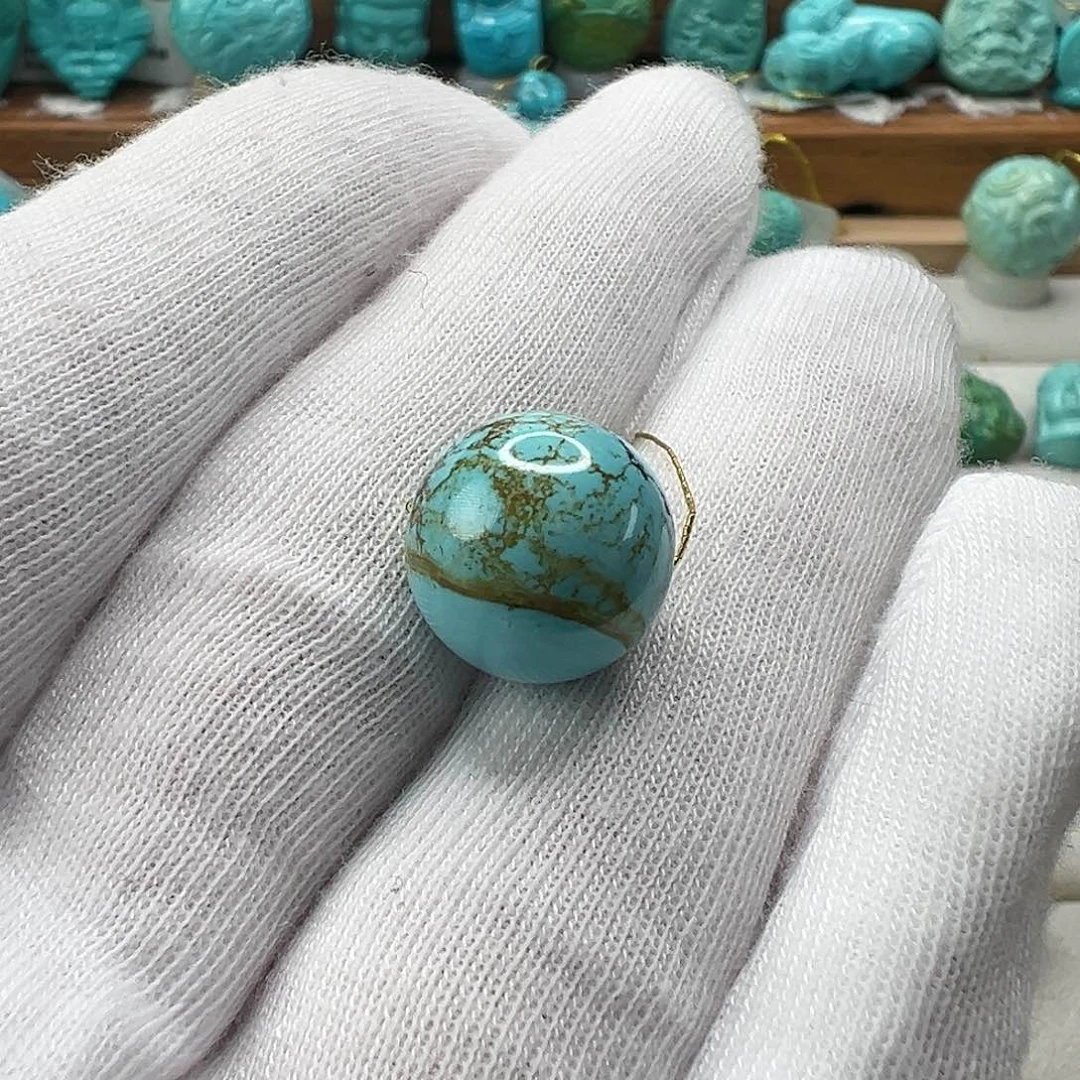 绿松石配饰未镶嵌