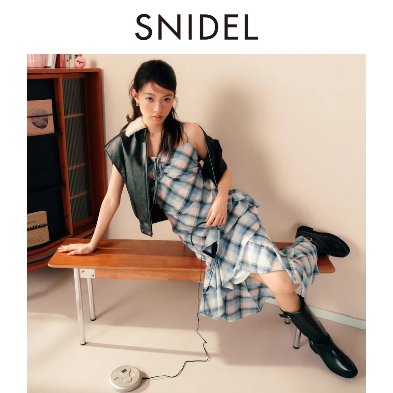SNIDEL2025秋冬新品不规则荷叶边下摆格纹吊带连衣裙SWFO254180