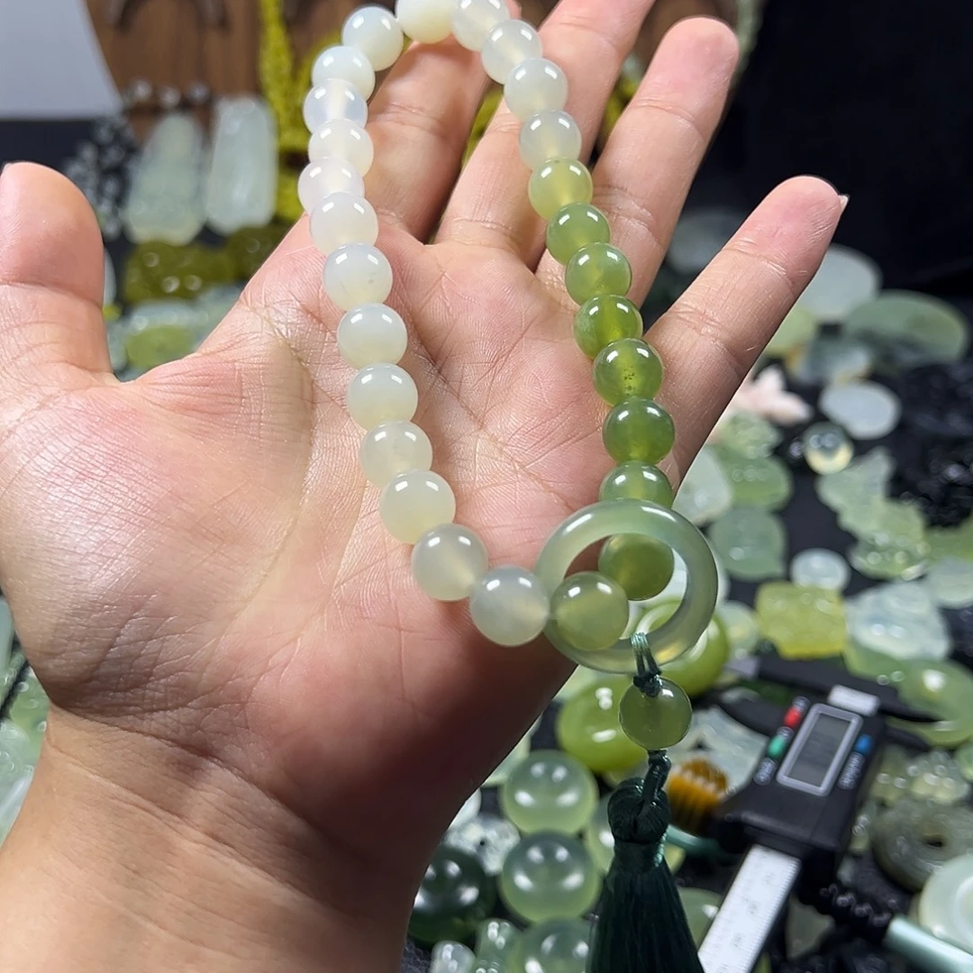 未镶嵌岫玉吊坠(不含链)