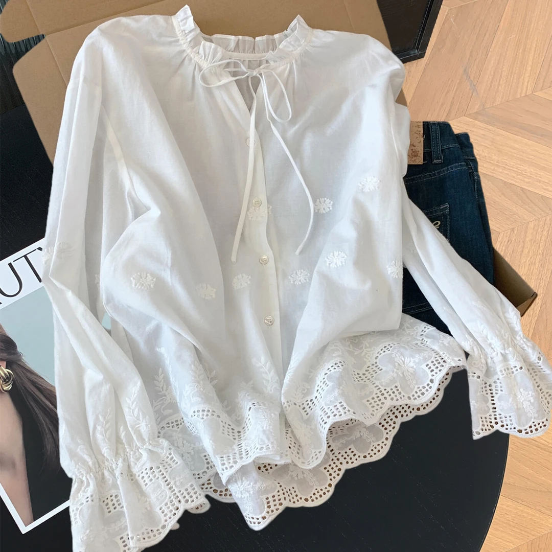 法式高级感白色木耳边荷叶袖衬衫女秋季洋气减龄镂空刺绣绑带上衣
