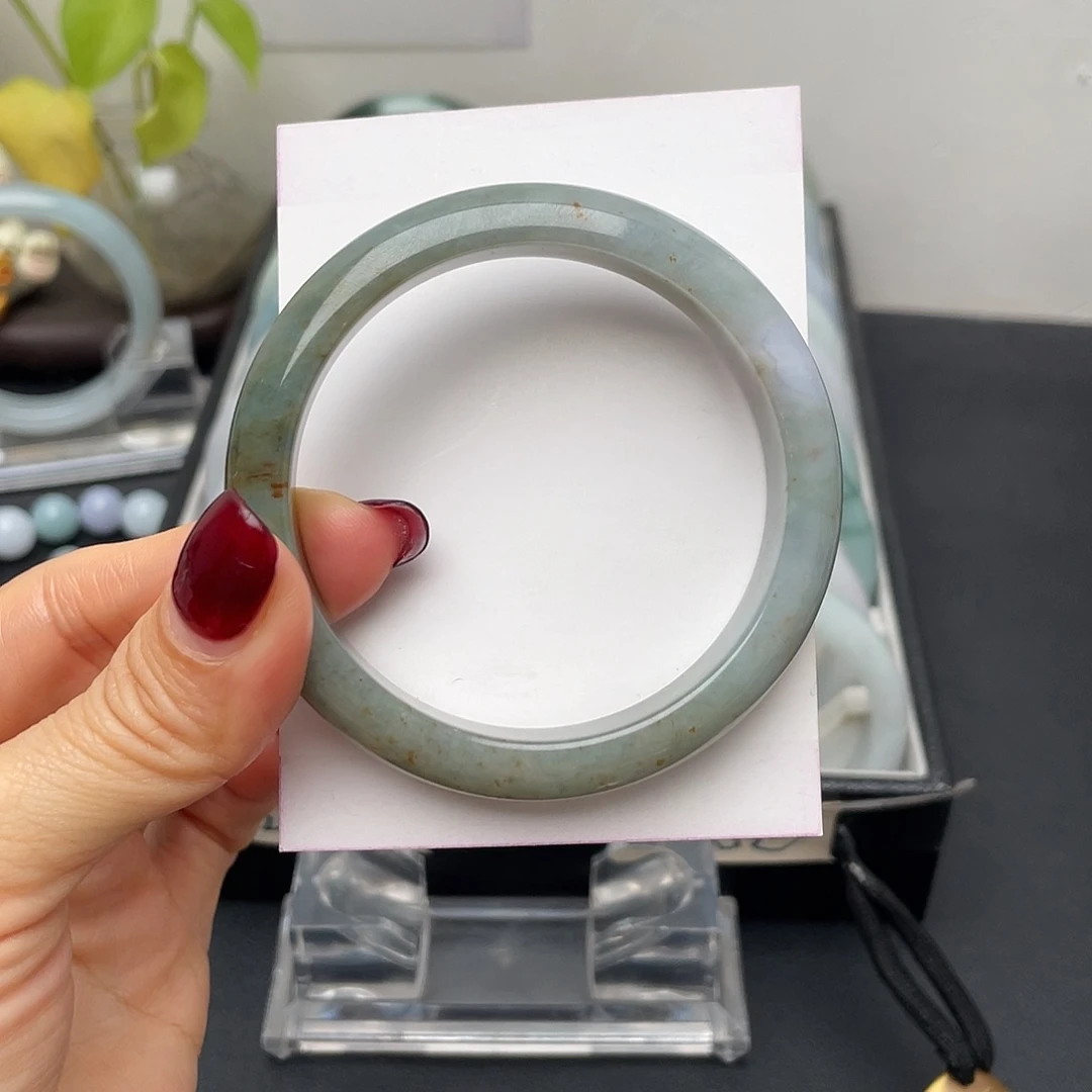 翡翠手镯未镶嵌55.6正圈小纹裂