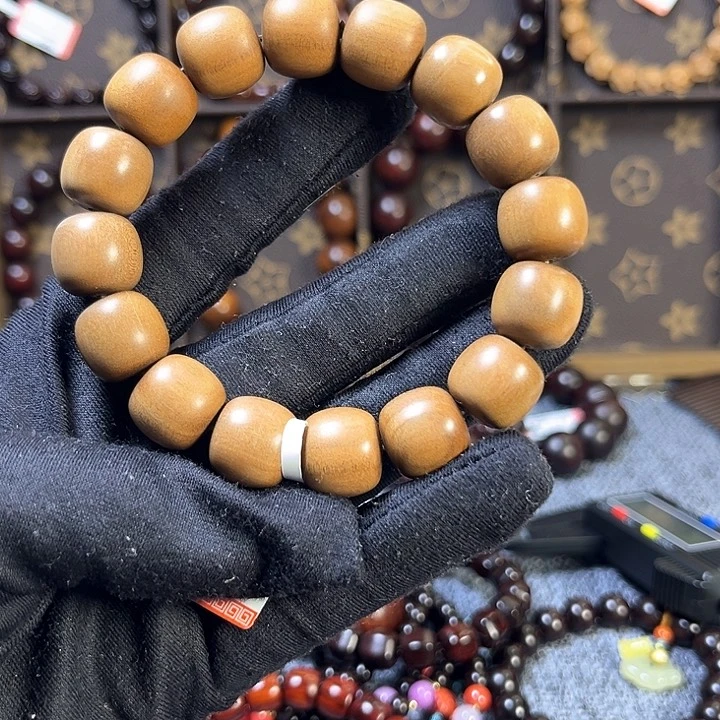 檀香木印度老山檀手串