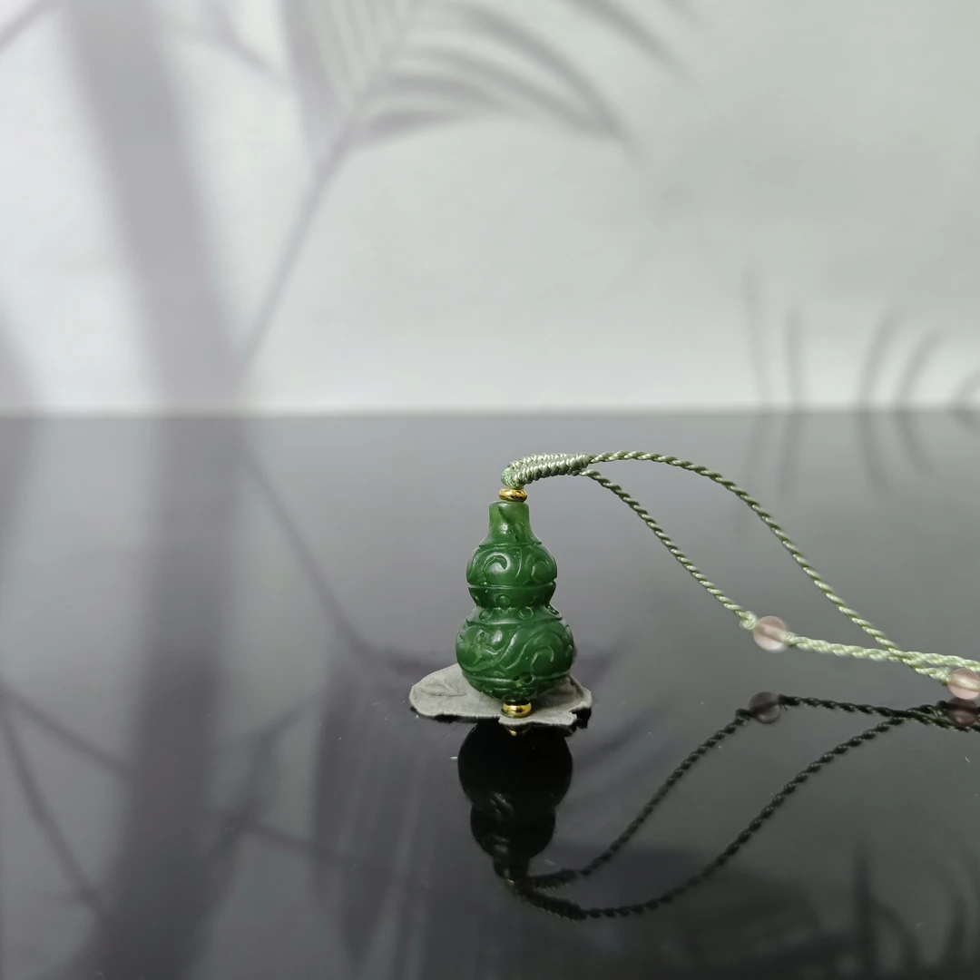 F和田玉碧玉葫芦吊坠0150
