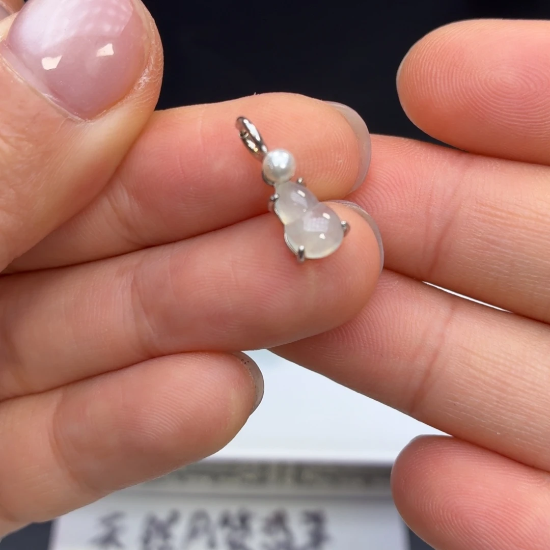 翡翠银S925镶嵌颈饰葫芦万能扣