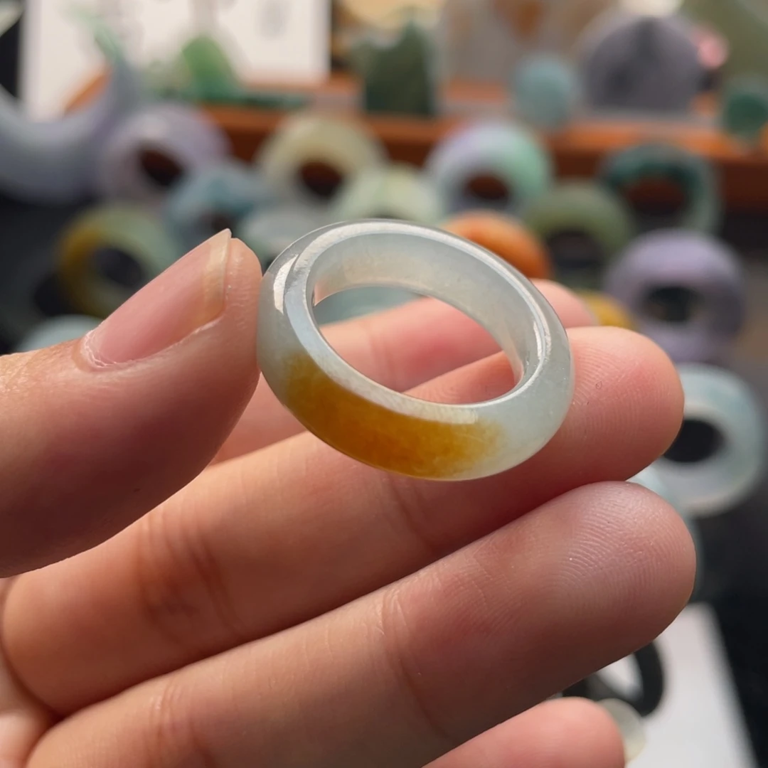 定制翡翠未镶嵌  红翡