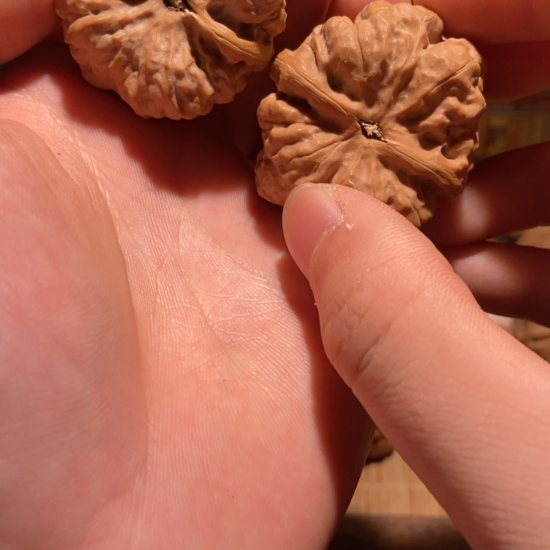 博***暖文玩核桃吊坠蛤蟆头D07