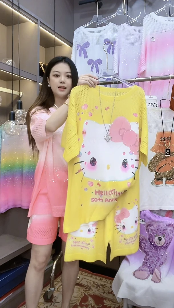 045【黄色KT猫】02奢华烫钻针织短袖套装薄款夏季上衣