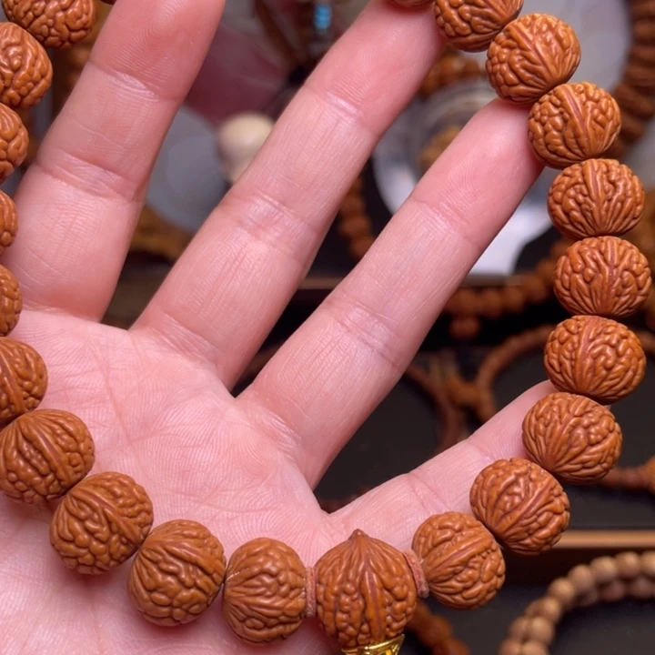 桃核吊坠龙文桃核