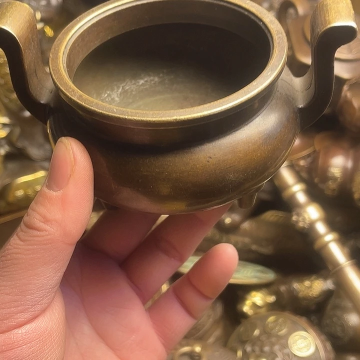 诚信经营铜器摆件