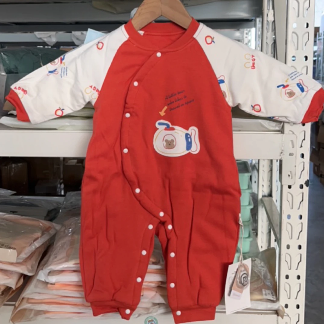 泡泡家立领偏系扣闭档哈衣120g