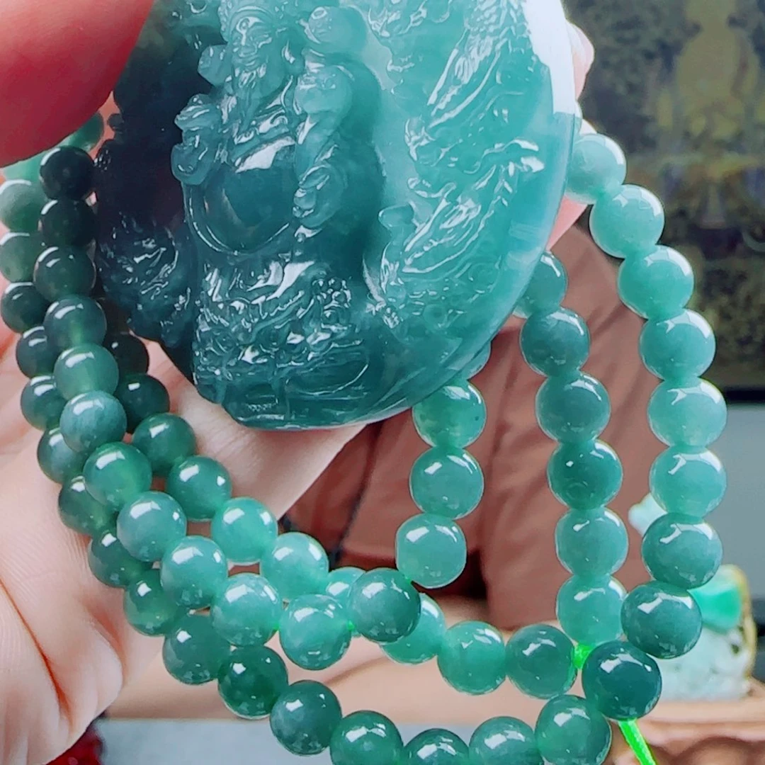 翡翠未镶嵌颈饰1111111